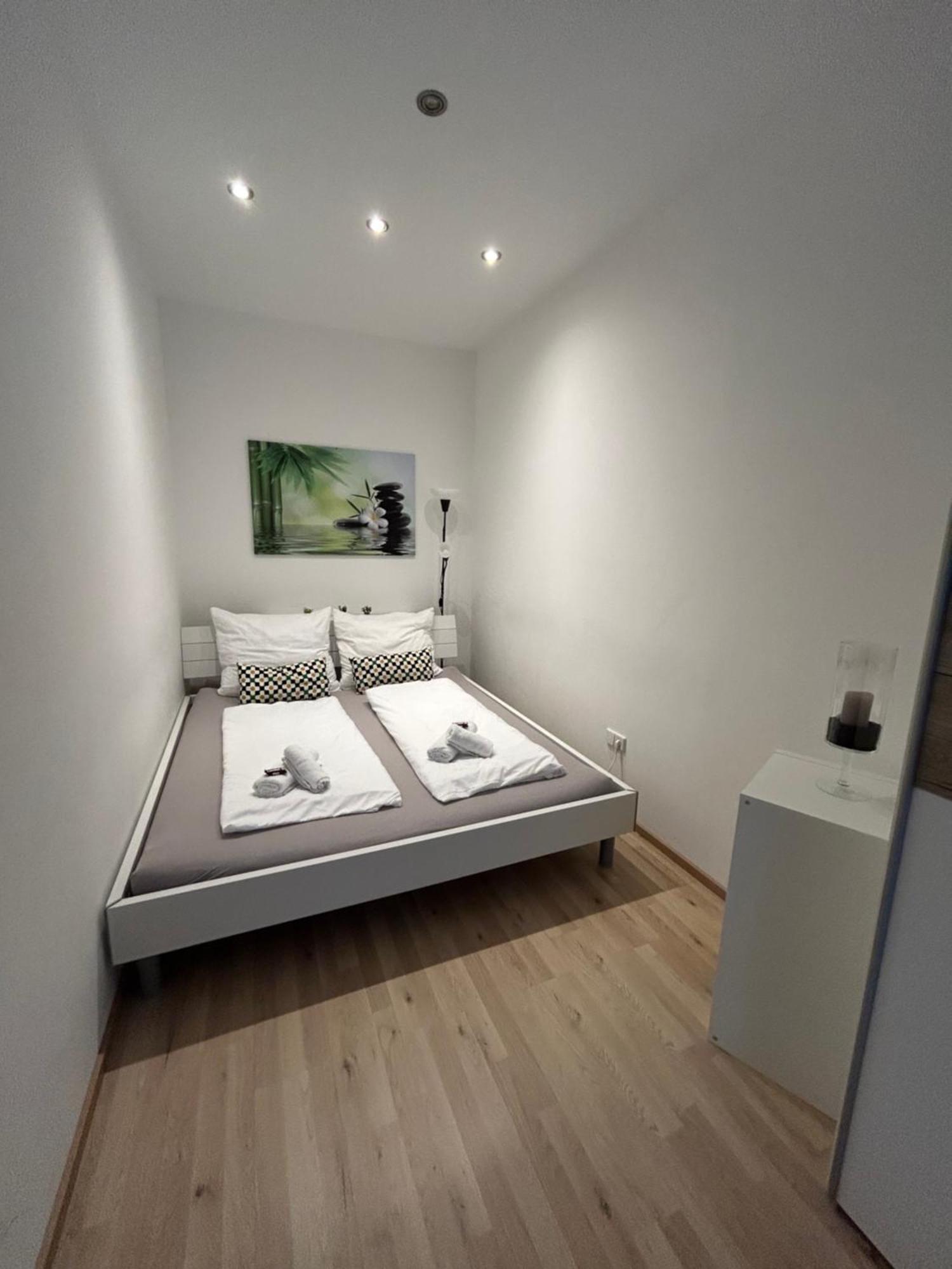Schoene, Helle Wohnung In Stadtnaehe 维也纳 外观 照片