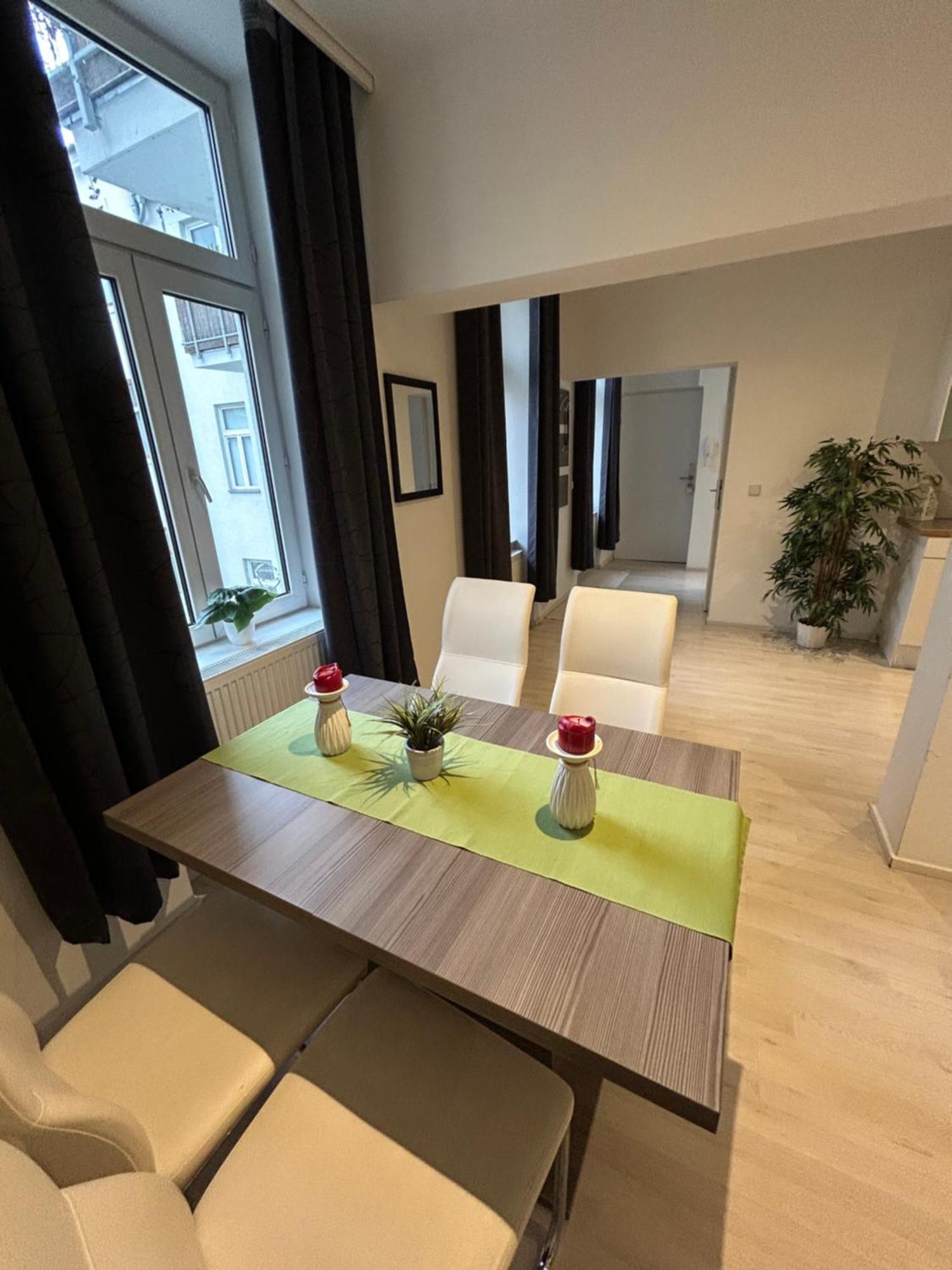 Schoene, Helle Wohnung In Stadtnaehe 维也纳 外观 照片