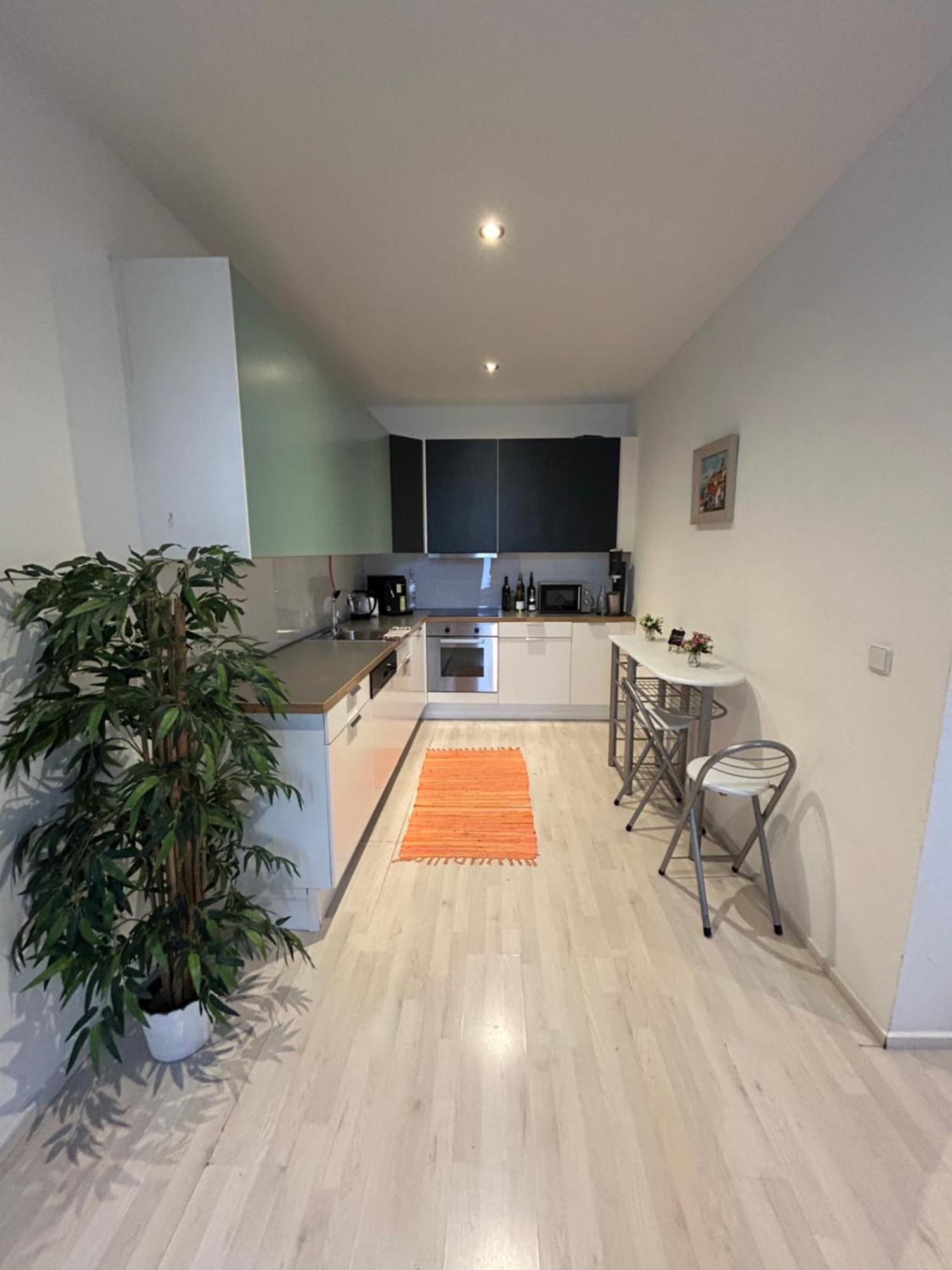 Schoene, Helle Wohnung In Stadtnaehe 维也纳 外观 照片