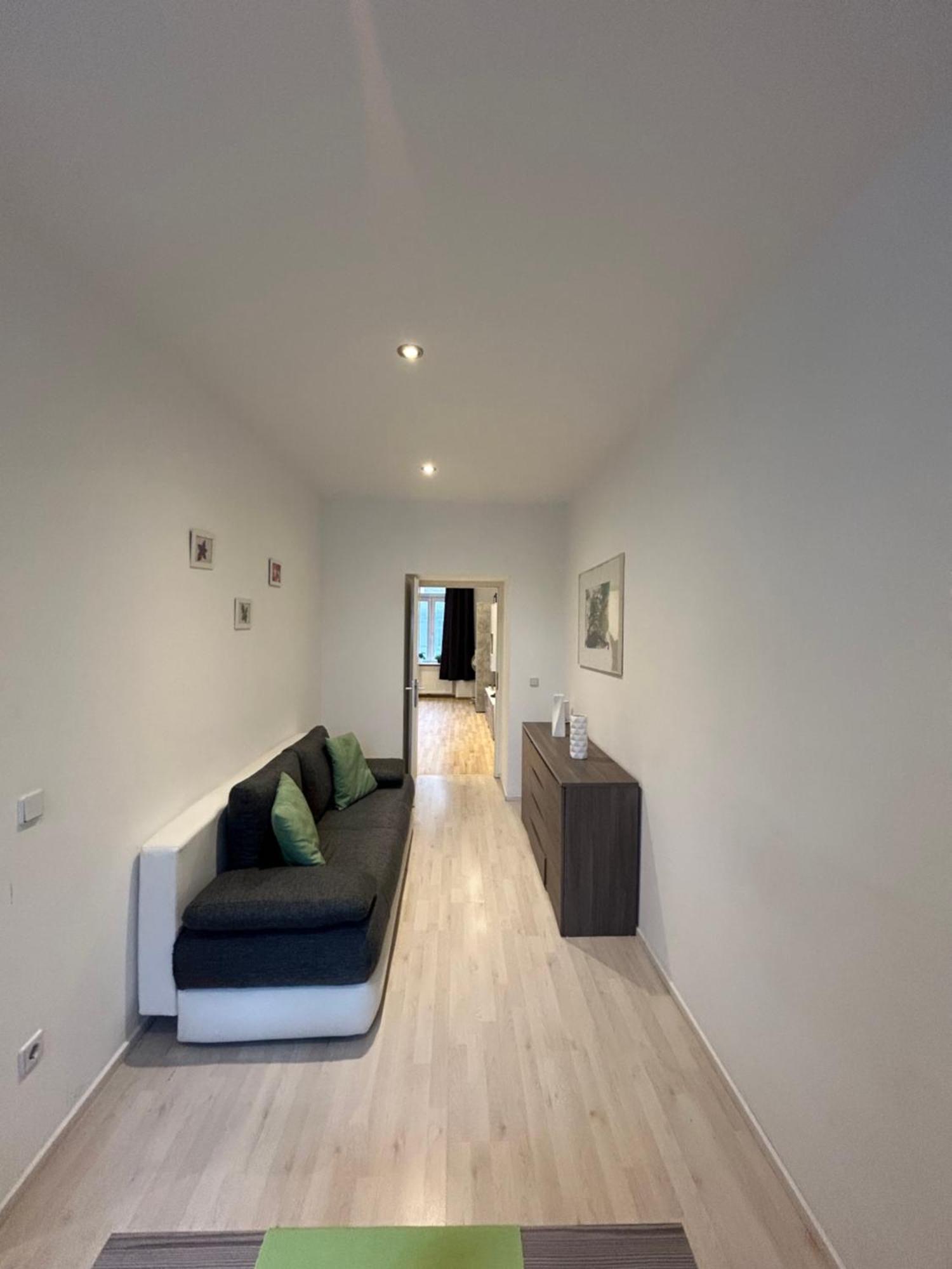 Schoene, Helle Wohnung In Stadtnaehe 维也纳 外观 照片